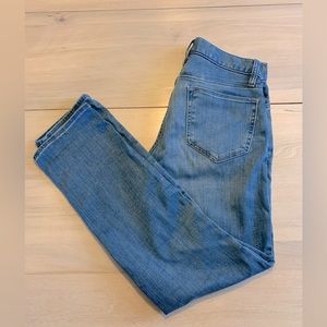 Banana Republic Straight Traveller Jean